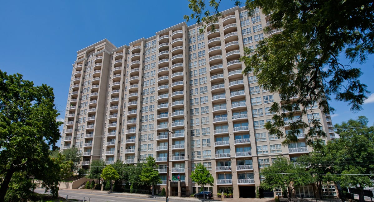 Renaissance on Turtle Creek condominiums in Dallas Texas